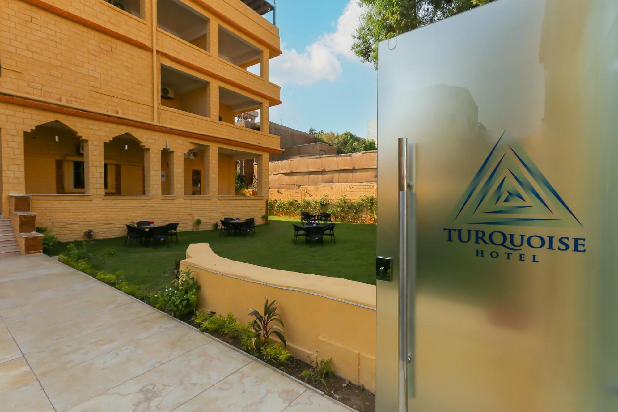 Turquoise Pyramids Gate Hotel City Centre Kafrat al Jabal Екстер'єр фото