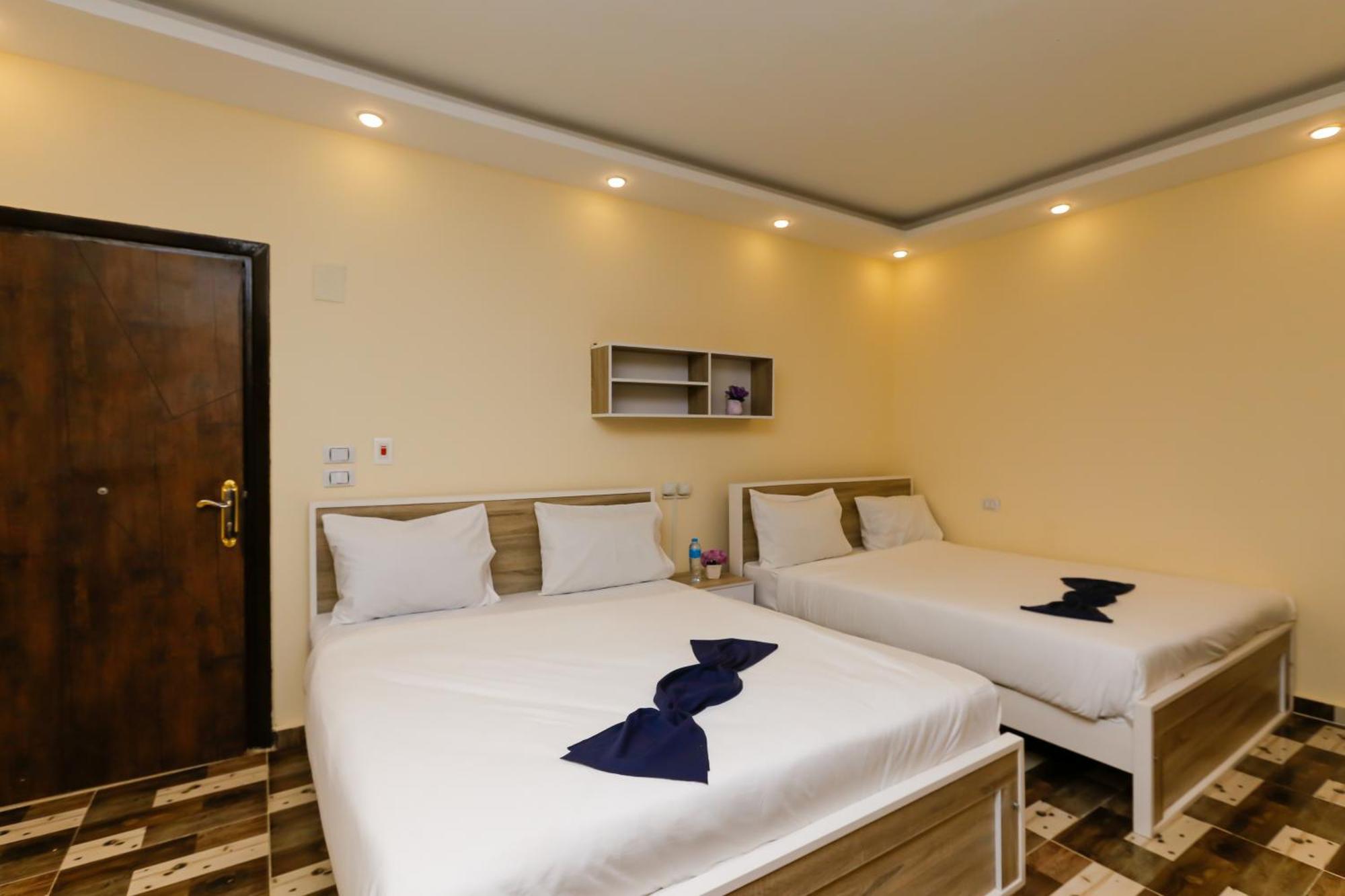 Turquoise Pyramids Gate Hotel City Centre Kafrat al Jabal Екстер'єр фото