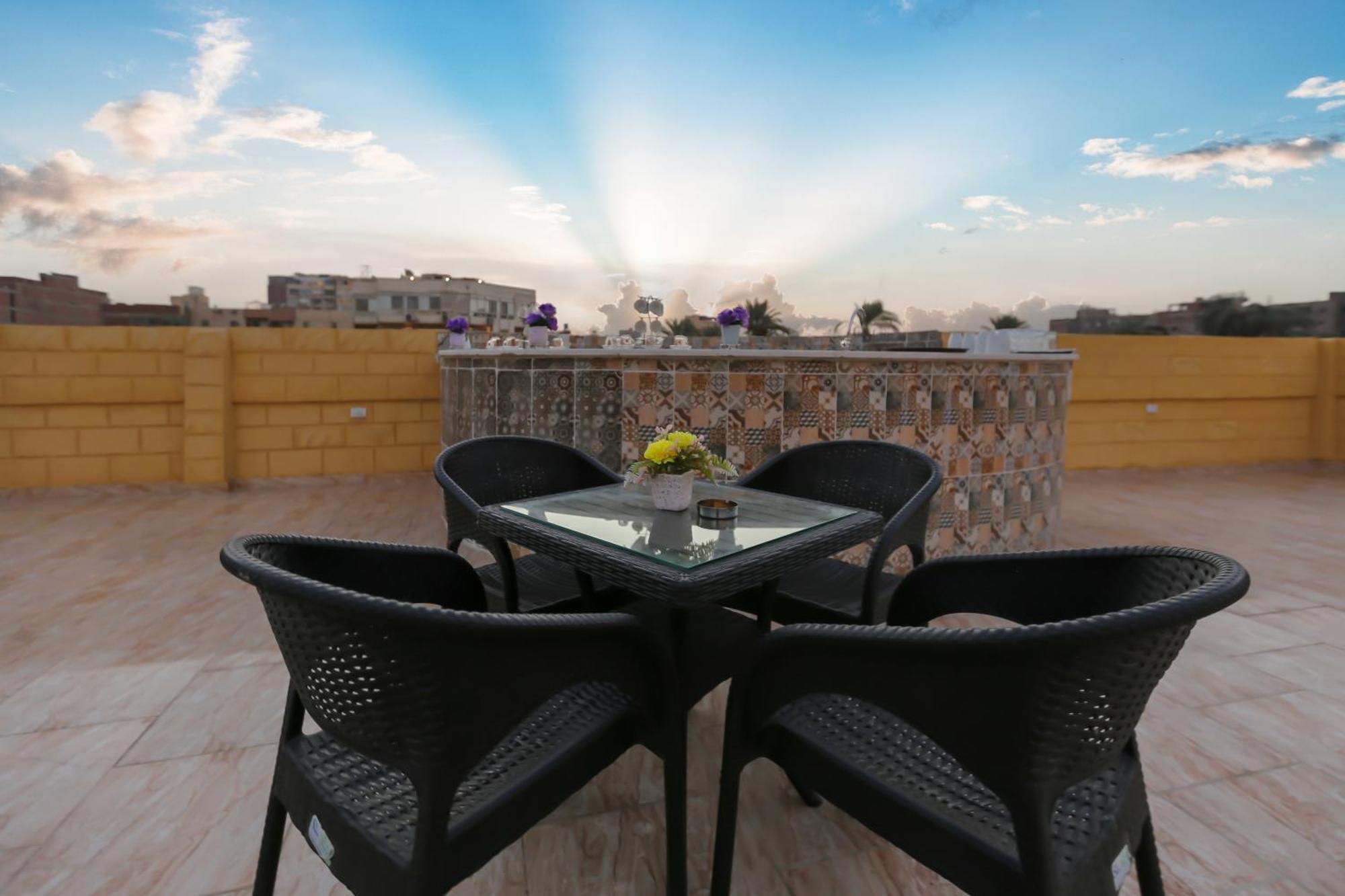 Turquoise Pyramids Gate Hotel City Centre Kafrat al Jabal Екстер'єр фото