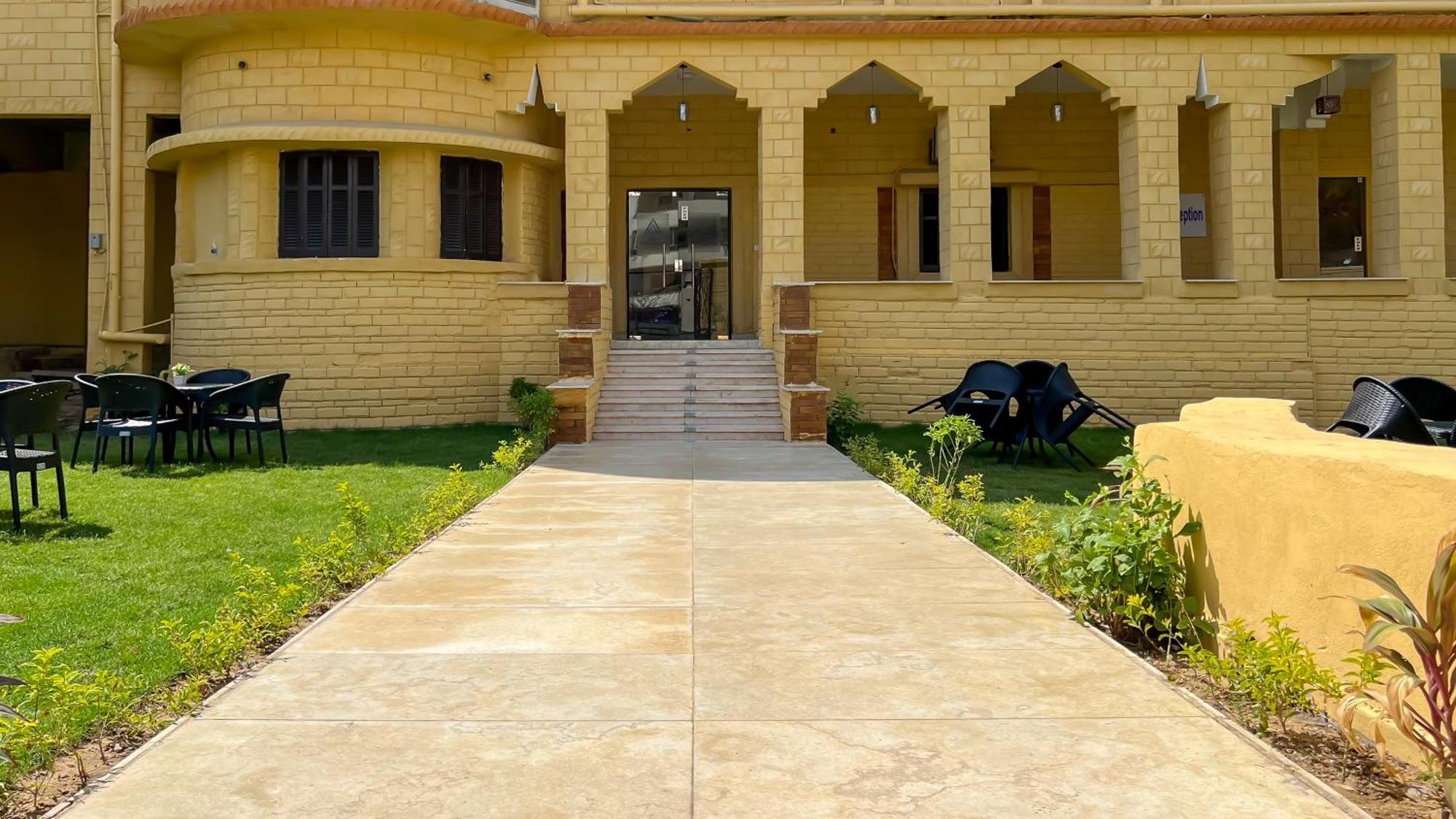 Turquoise Pyramids Gate Hotel City Centre Kafrat al Jabal Екстер'єр фото